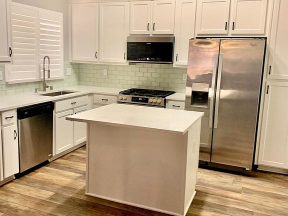 3rd image of 5308 Silverstone Cir