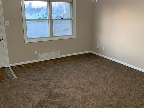 4th image of 252 Murchison Ln