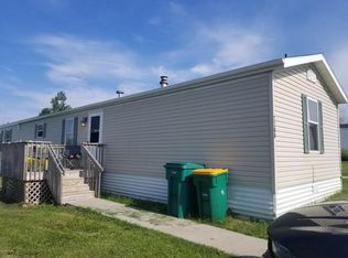 2208 Mockingbird Pl NW, Stewartville, MN 55976