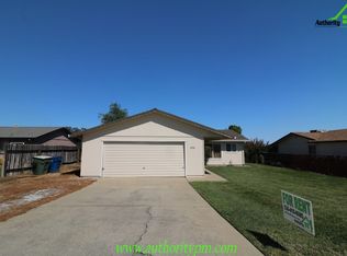 1414 Whistling Dr, Redding, CA 96003