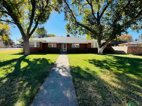 301 W Silver Dr, Hobbs, NM 88240