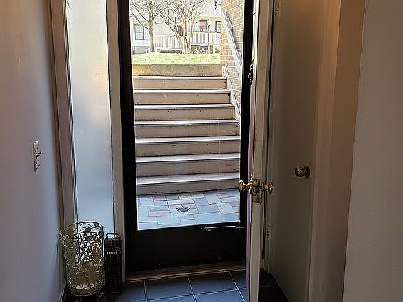 2nd image of 2615 Glengyle Dr #92