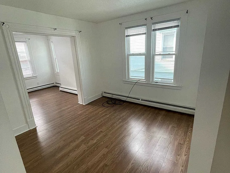128 Bartholomew Ave — Photo 6
