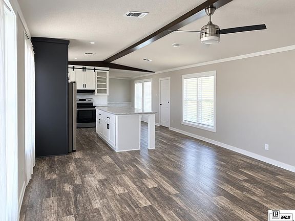 4th image of 232 Chief Ln