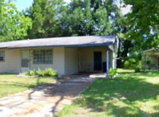 905 Greentree Rd, Panama City, FL 32401