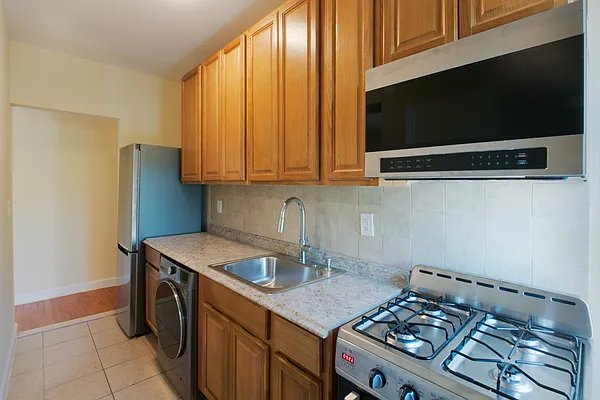 Rented by REAL New York | media 12