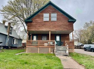 827 S Stephenson Ave, Iron Mountain, MI 49801