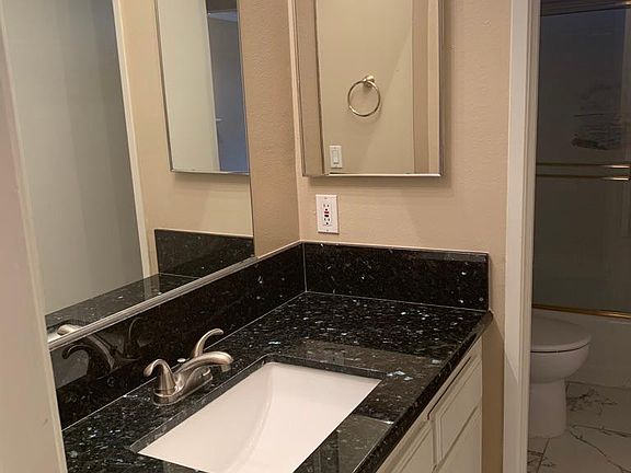 easy to clean granite countertops