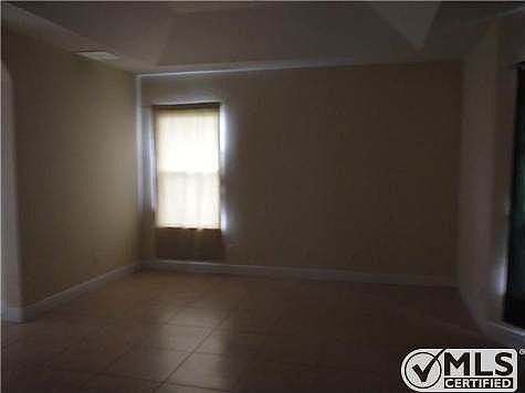 5th image of 1682 SW Alberca Ln