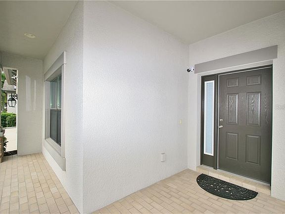 3rd image of 111 Dakota Hill Dr