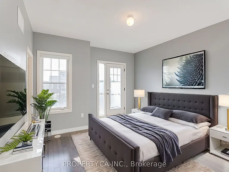 24 Clarington Blvd — Photo 32