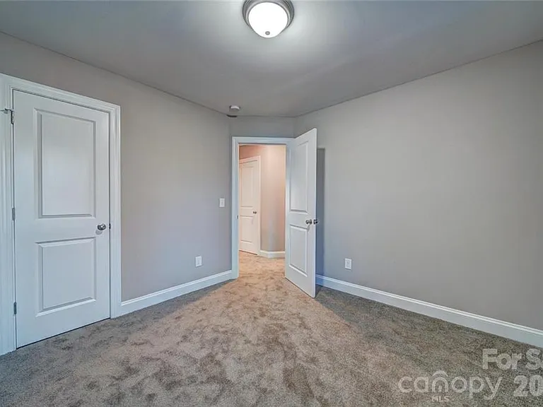 1414 Mason St — Photo 24