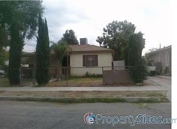 1st image of 1407 Magnolia Ave