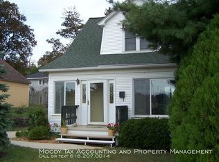 717 Grant Ave, Grand Haven, MI 49417