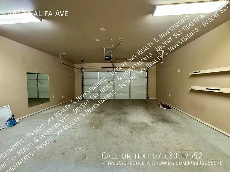 4844 Califa Ave — Photo 27