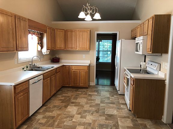 Large Kitchen