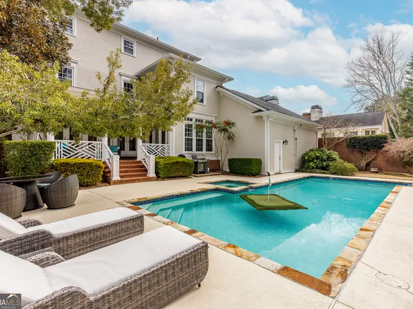 3931 Pinehurst Way, Duluth, GA 30096