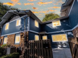 N76W14521 N Point Ct, Menomonee Falls, WI 53051