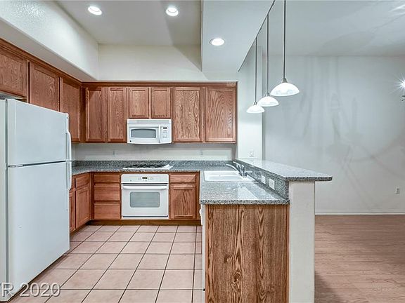 5th image of 32 E Serene Ave Unit 309