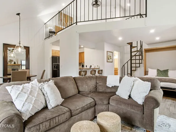 2100 Canyons Resort Dr #17-C2, Park City, UT 84098