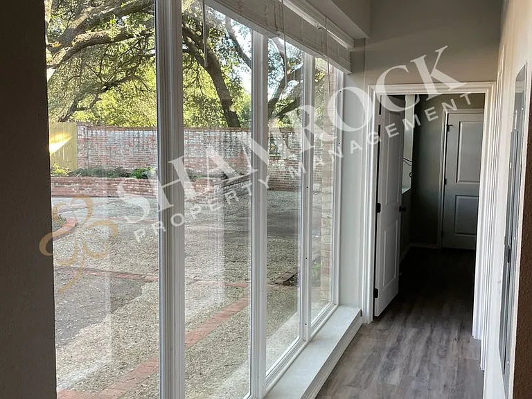 701 N New Rd #102 — Photo 12