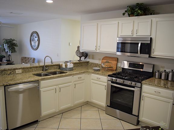 2nd image of 901 Crystal Ct