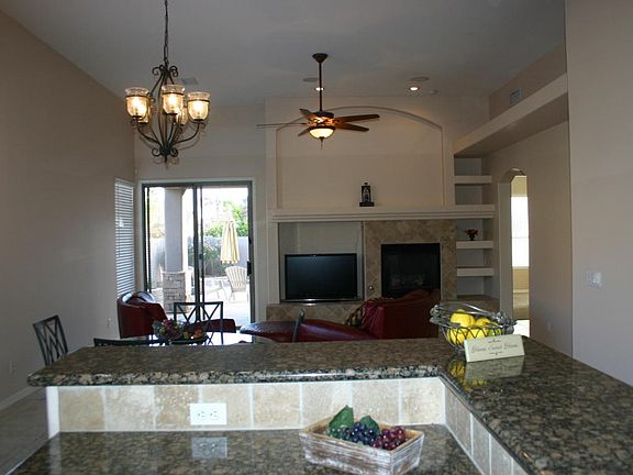 4th image of 3337 E Ashurst Dr