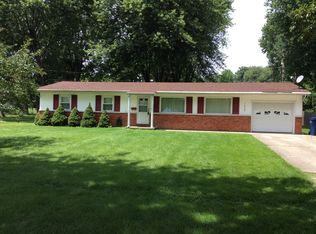 1005 Lake Shore Dr, Mount Vernon, IL