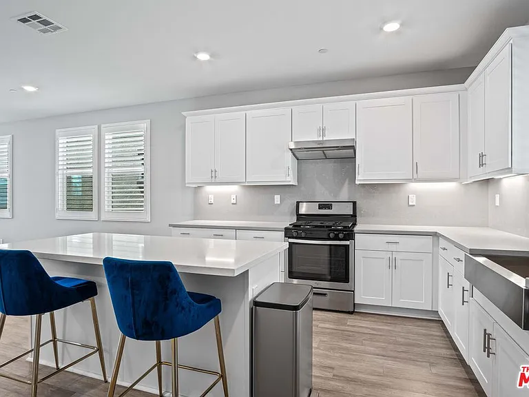 763 Sienna Way — Photo 3