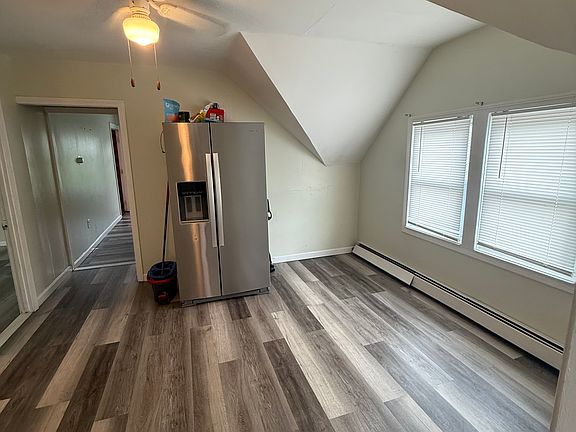 3rd image of 29 Babcock St Floor 3