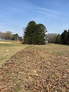 3rd image of Gravel Hill Rd