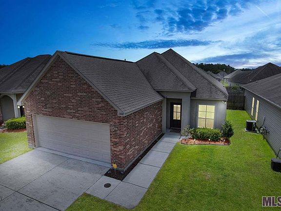 2nd image of 11408 Rossow Ct