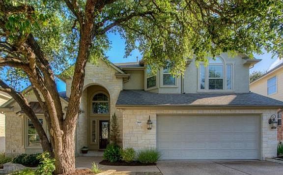 3rd image of 9801 Bundoran Dr