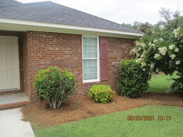 121B Magnolia Ave, Leesburg, GA