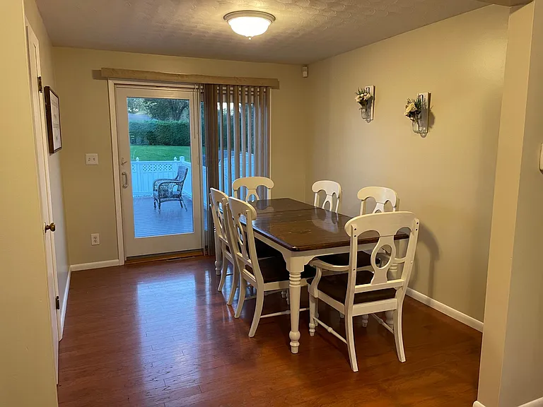26 Wadas Dr — Photo 4