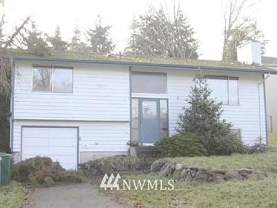 1st image of 405 20 Avenue