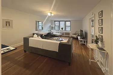 Rented by Fox Residential Group