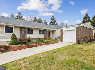 9202 Log Chain Rd, Columbia, MD 21045