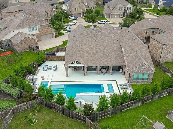 4th image of 28107 Flywheel Ct