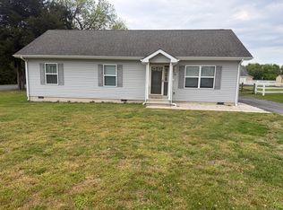 15 S Govan Ave, Frederica, DE 19946