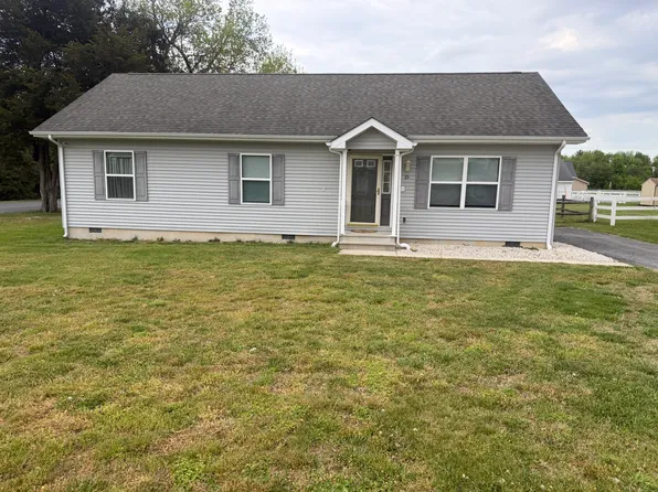 15 S Govan Ave, Frederica, DE 19946