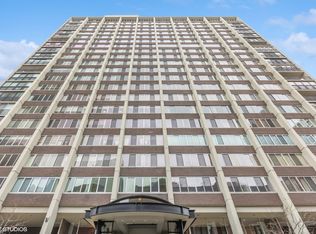 1 E Schiller St APT 11A, Chicago, IL