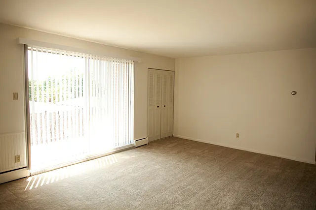 Carsonia Manor — Photo 4