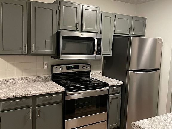 3rd image of 692 Gordon Smith Blvd #11