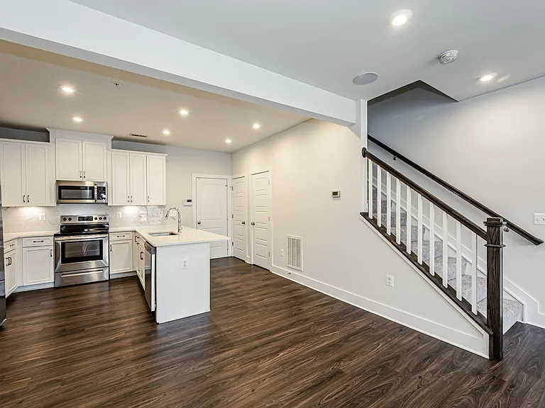 2685 Saint Elias Dr — Photo 5