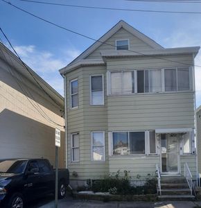 96 Hudson St, Garfield, NJ, 07026