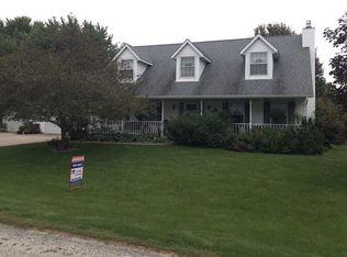 55 Deer Path Ct, Geneseo, IL 61254