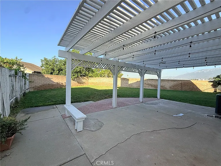 6690 Acacia Ct — Photo 21