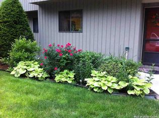 63 Rondout Hbr, Port Ewen, NY 12466