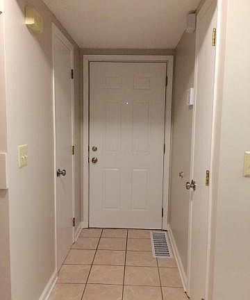 5th image of 516 E Foxtrail Cres